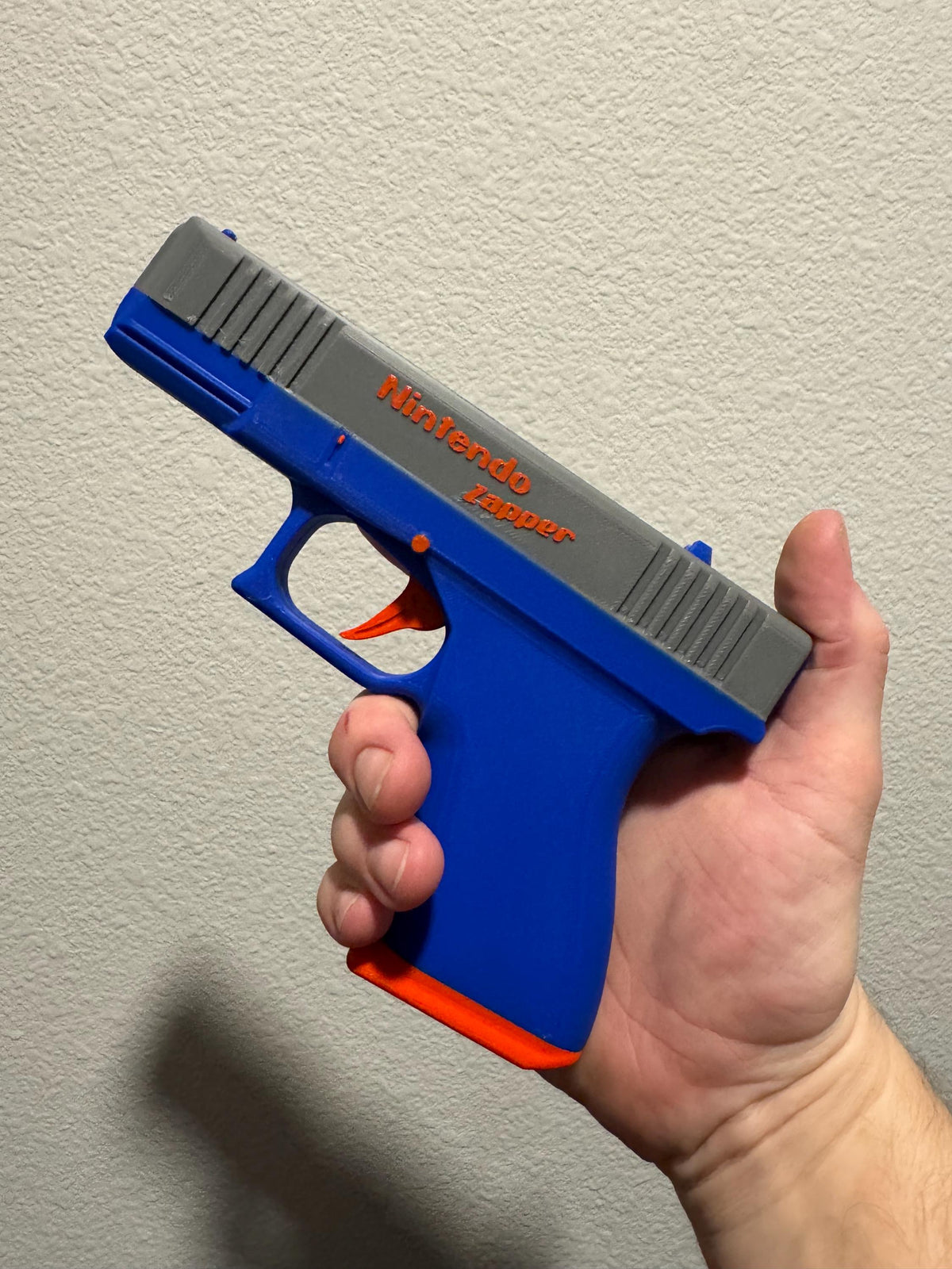 Nintendo Zapper like Toy/Prop